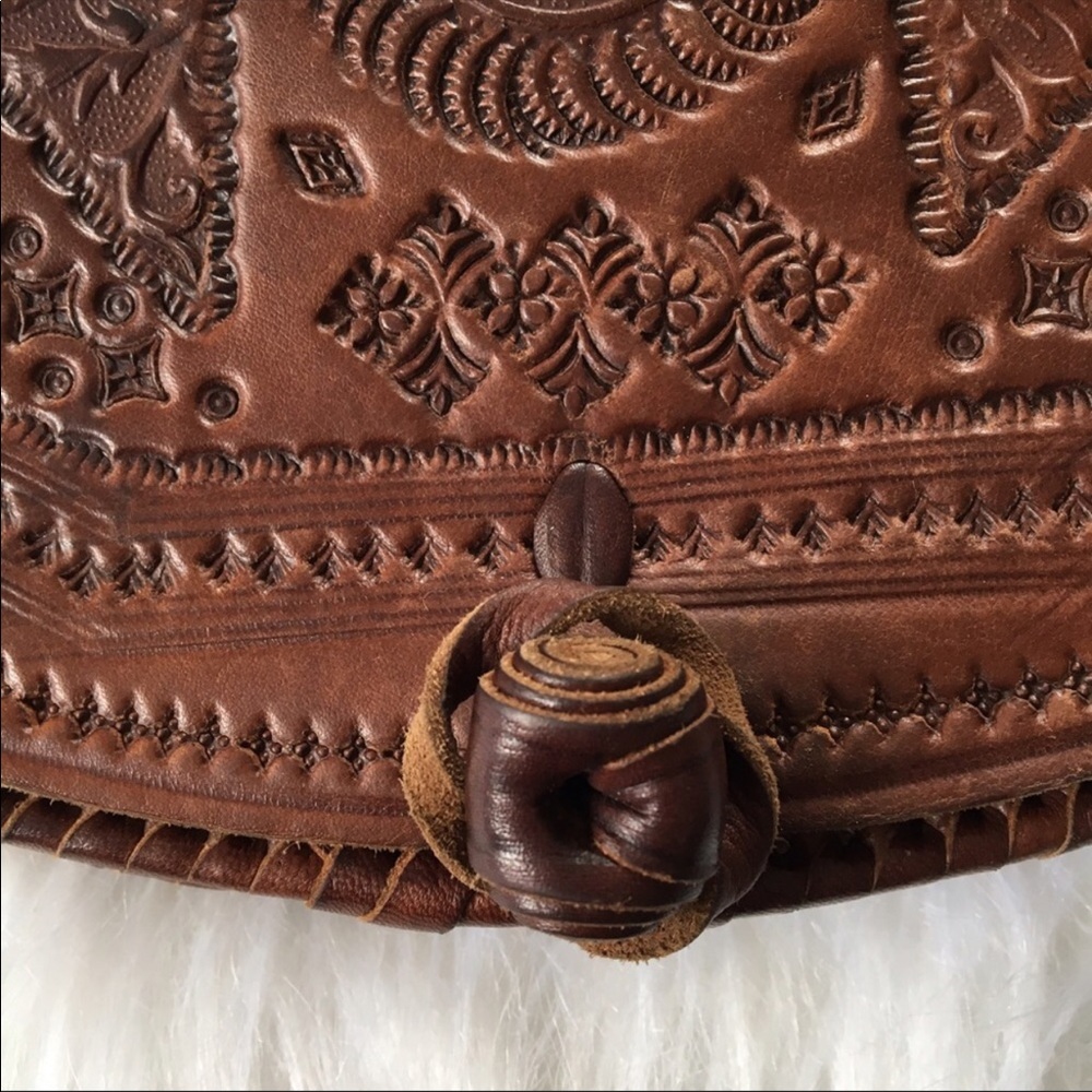 Handmade Genuine Leather Crossbody - Picture 3 of 8